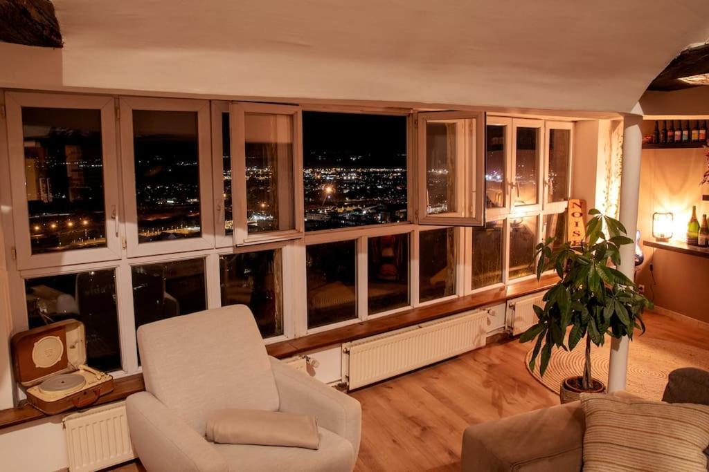 Duplex Atypique Dans La Cite Medievale Laon Zewnętrze zdjęcie