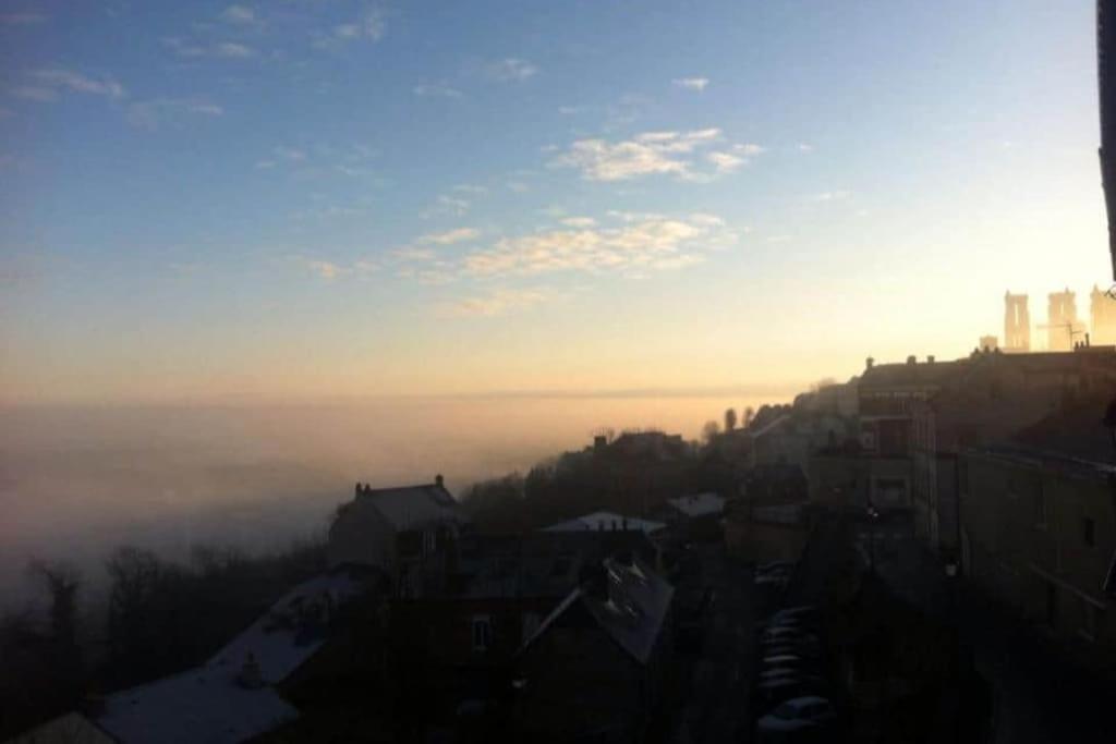 Duplex Atypique Dans La Cite Medievale Laon Zewnętrze zdjęcie