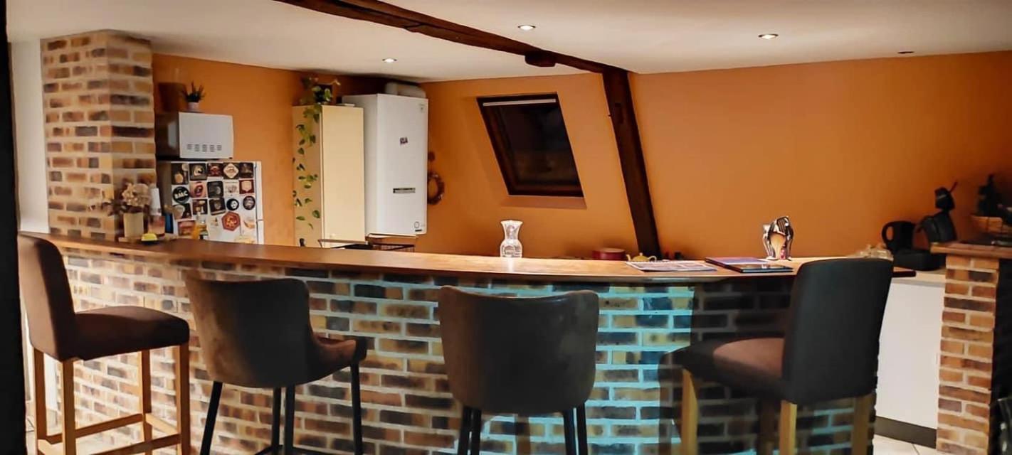 Duplex Atypique Dans La Cite Medievale Laon Zewnętrze zdjęcie
